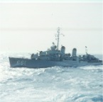 4-025 [USS Kidd DD-661 South China Sea]
